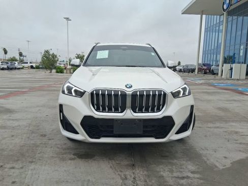 Used 2025 BMW X1 xDrive28i w/ M Sport Package AWD/4WD image 2