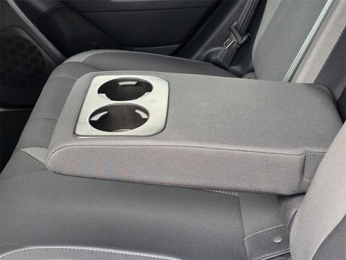 Used 2025 Subaru Crosstrek 2.0i Premium image 10