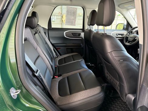 Used 2025 Ford Bronco Sport Big Bend w/ Black Appearance Package image 18