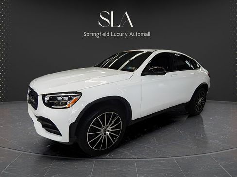 Used 2022 Mercedes-Benz GLC 300 4MATIC Coupe image 9