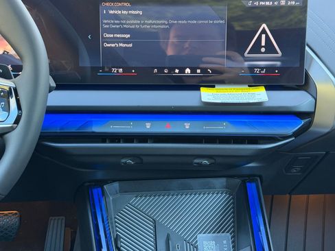 New 2026 BMW X3 xDrive30 w/ Premium Package image 24