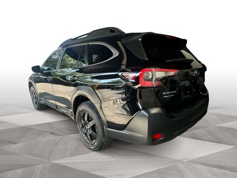 Certified 2025 Subaru Outback Premium AWD/4WD image 6