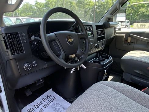 New 2025 Chevrolet Express 3500 w/ Power Convenience Package image 28