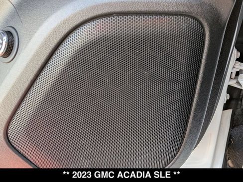 Used 2023 GMC Acadia SLE w/ Driver Convenience Package FWD image 23