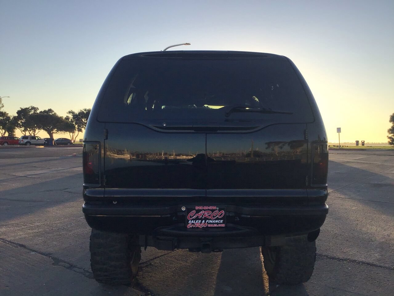 Used 2001 Ford Excursion XLT AWD/4WD image 14