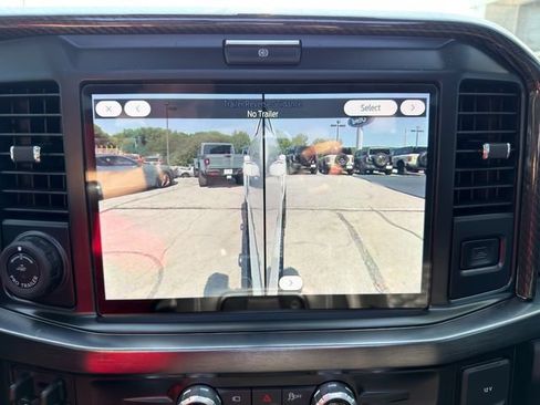 Used 2025 Ford F250 Lariat w/ Lariat Ultimate Package AWD/4WD image 37