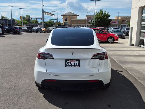 Used 2021 Tesla Model Y Performance AWD/4WD image 7