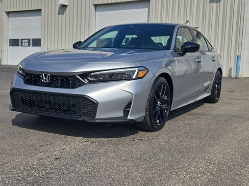 Certified 2025 Honda Civic Sport image 3