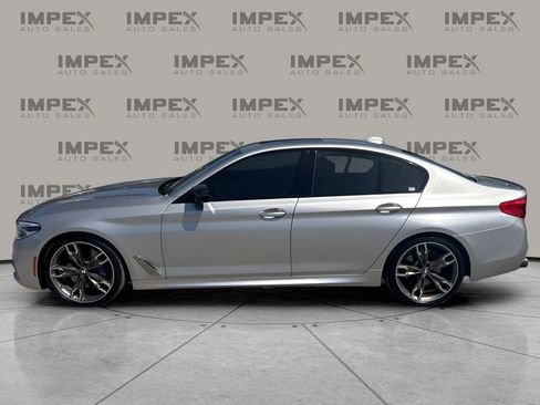 Used 2019 BMW M550i xDrive AWD/4WD image 2