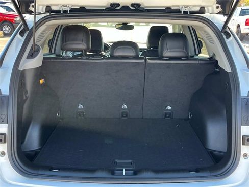 Certified 2022 Jeep Compass Latitude w/ Convenience Group image 31