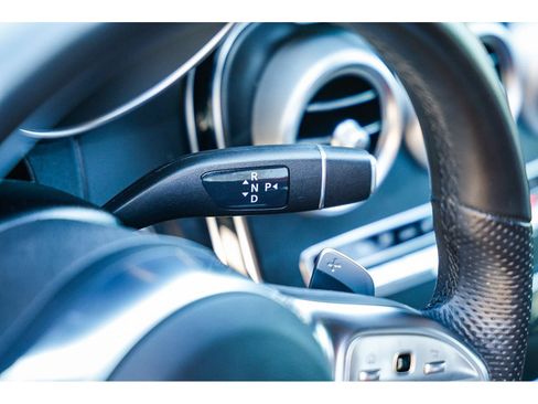 Certified 2022 Mercedes-Benz GLC 300 image 20