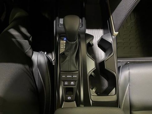 Used 2026 Toyota Camry SE Nightshade w/ Multimedia Upgrade Package image 21