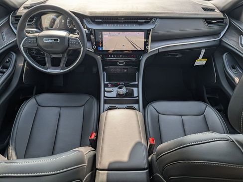 New 2026 Jeep Grand Cherokee L Limited AWD/4WD image 8