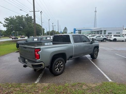 Used 2024 Chevrolet Silverado 3500 LTZ w/ LTZ Plus Package AWD/4WD image 5