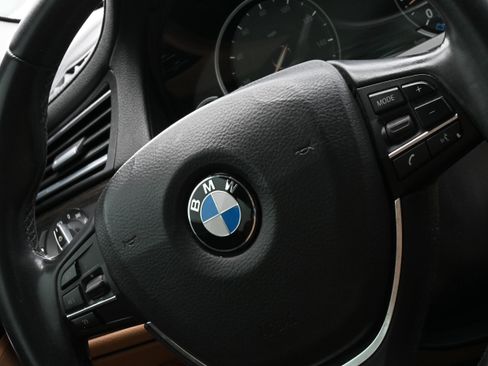 Used 2015 BMW 740Li RWD image 28