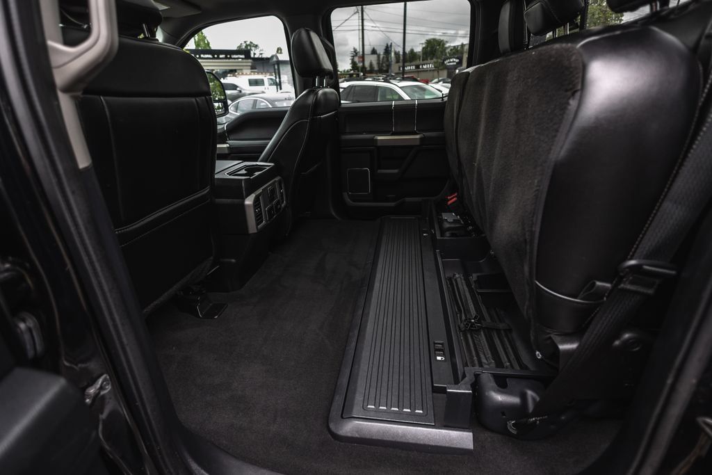 Used 2021 Ford F250 Lariat w/ Tremor Off-Road Package AWD/4WD image 26
