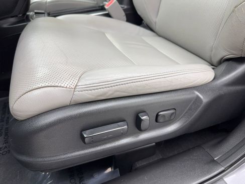 Used 2015 Honda CR-V Touring image 35