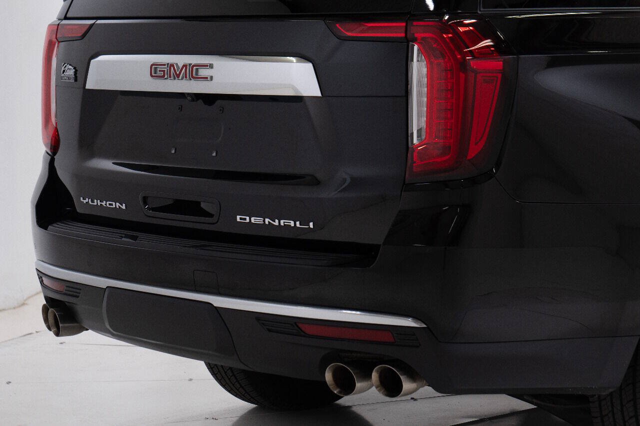 Used 2021 GMC Yukon XL Denali AWD/4WD image 21