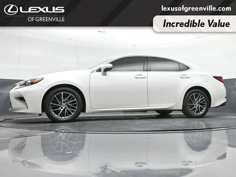 Used 2017 Lexus ES 350 w/ Navigation System Package FWD image 31