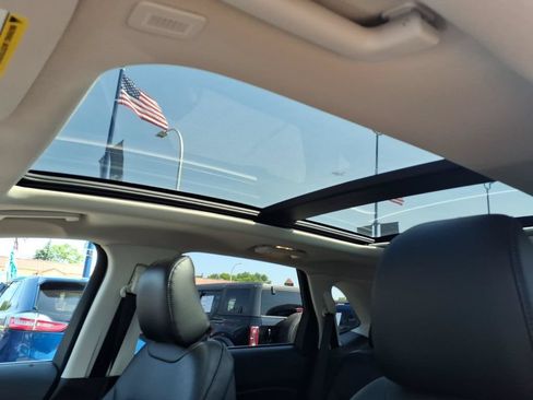 Certified 2024 Ford Edge SEL w/ Convenience Package AWD/4WD image 14