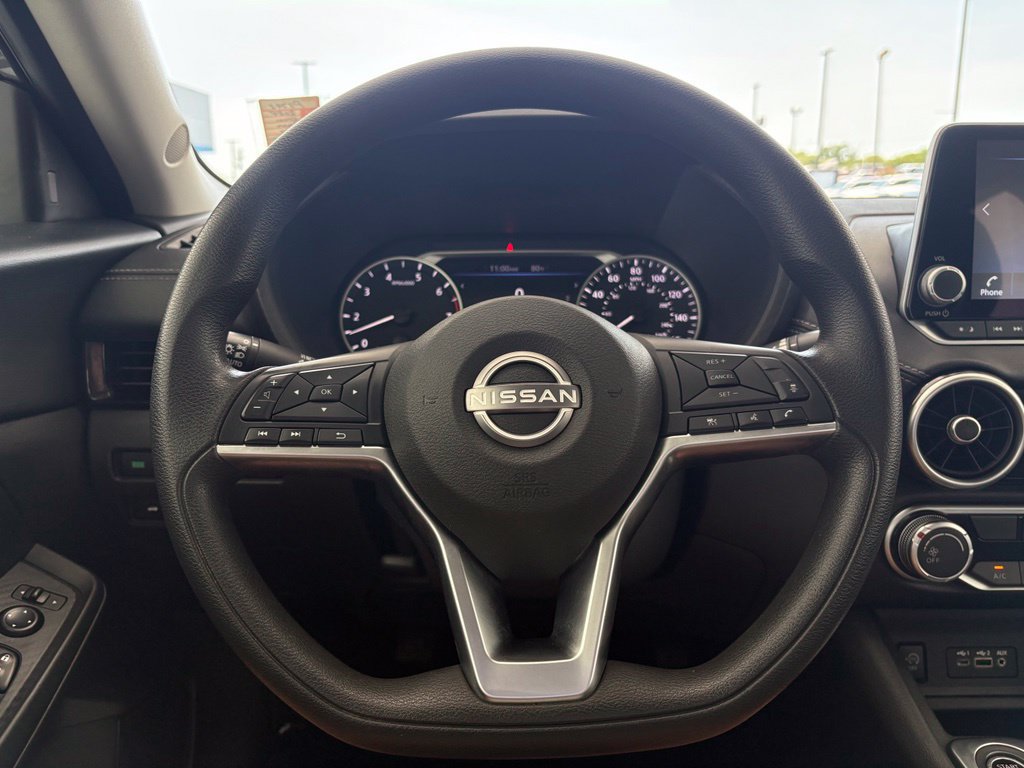 Used 2024 Nissan Sentra SV FWD image 3