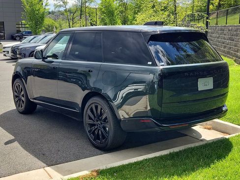 New 2026 Land Rover Range Rover SE AWD/4WD image 12