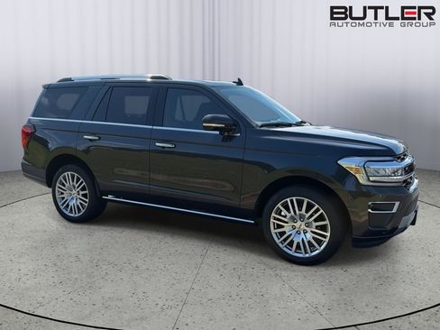 Used 2024 Ford Expedition Limited RWD image 7