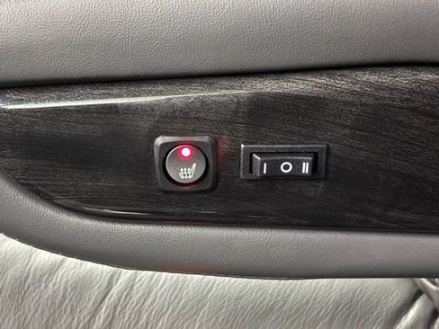 Used 2025 GMC Savana 2500 w/ Driver Convenience Package image 35