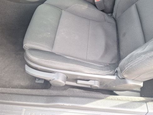 Used 2010 Ford Mustang GT image 11