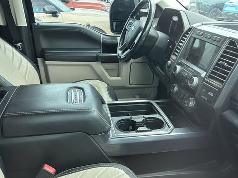 Used 2020 Ford F350 Limited AWD/4WD image 9