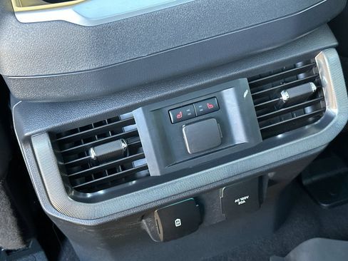 Used 2025 Ford F150 Platinum w/ Equipment Group 702A High AWD/4WD image 15