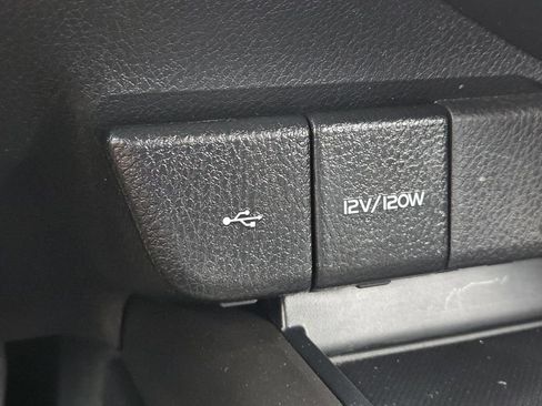 Used 2021 Toyota Camry LE FWD image 28