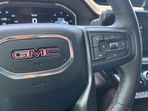 Used 2024 GMC Sierra 1500 AT4 w/ Technology Package AWD/4WD image 41