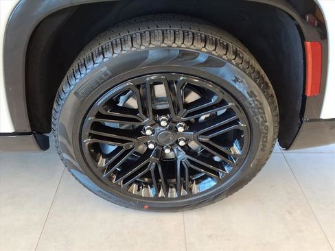 New 2026 Jeep Grand Wagoneer L Limited image 5