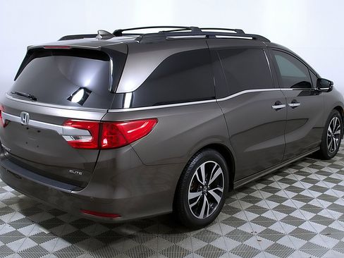 Used 2019 Honda Odyssey Elite image 7