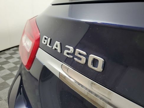 Used 2018 Mercedes-Benz GLA 250 image 7