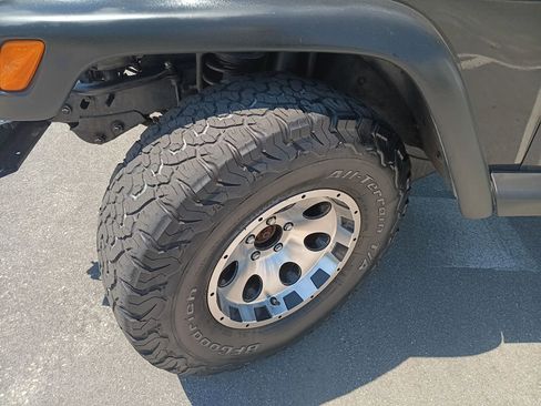 Used 2006 Jeep Wrangler X image 19