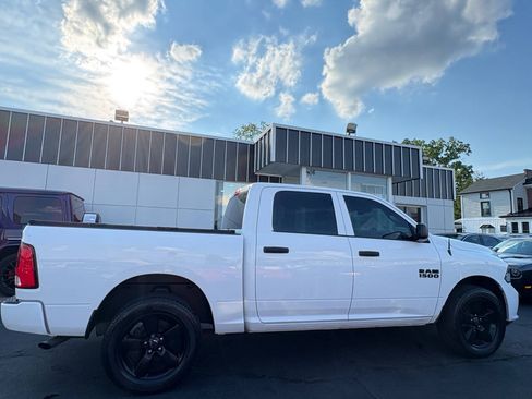 Used 2015 RAM 1500 Express AWD/4WD image 10