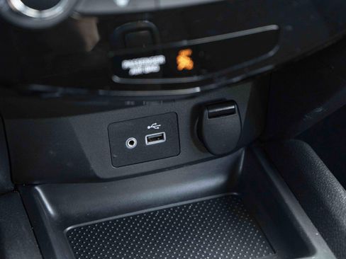 Used 2020 Nissan Rogue Sport S w/ Appearance Package FWD image 31