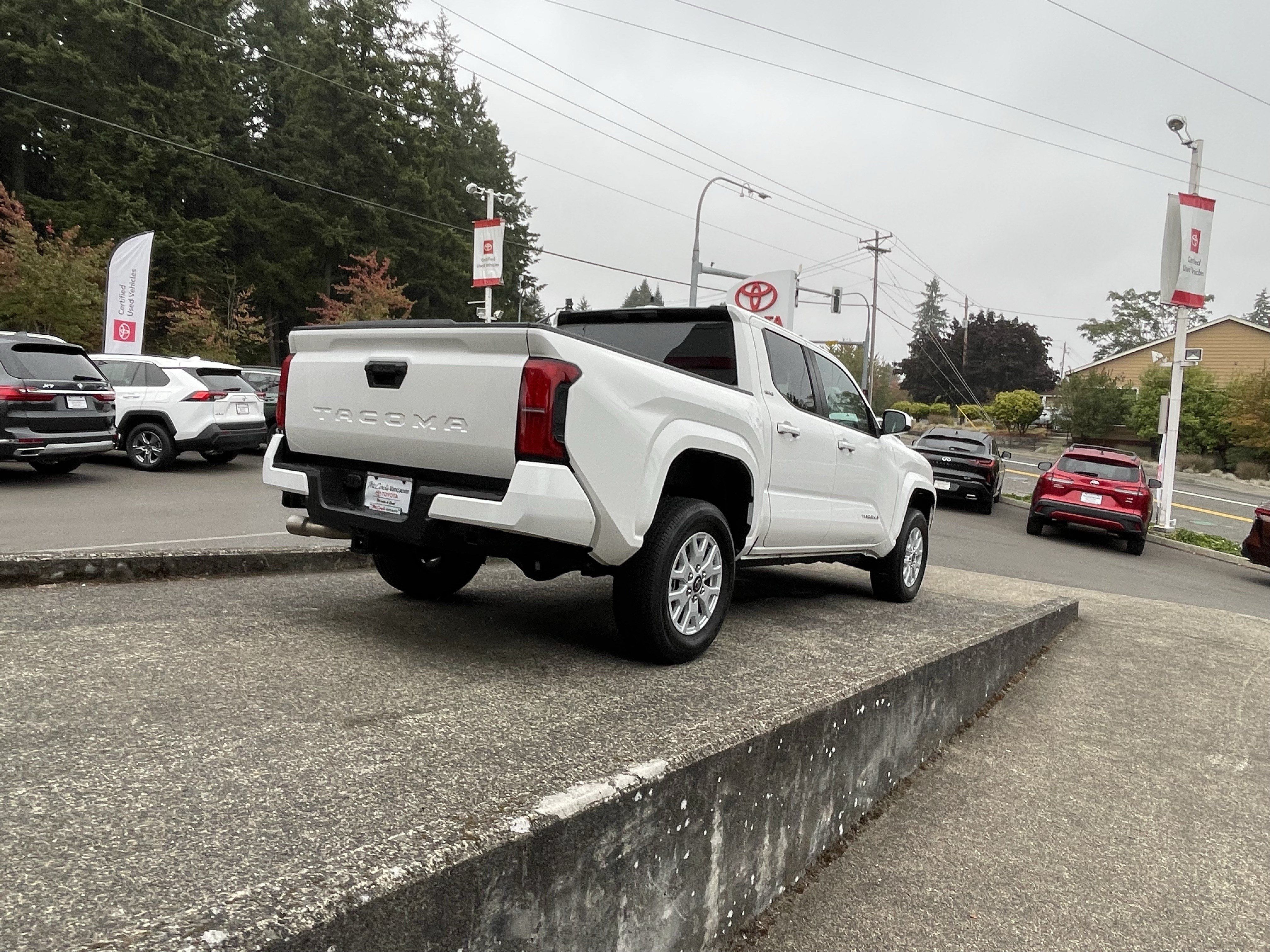 Certified 2026 Toyota Tacoma SR5 RWD image 8