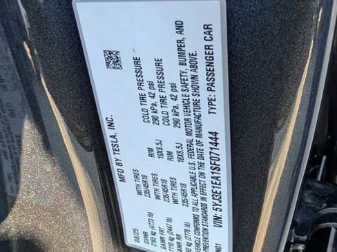 Used 2025 Tesla Model 3 Long Range image 32