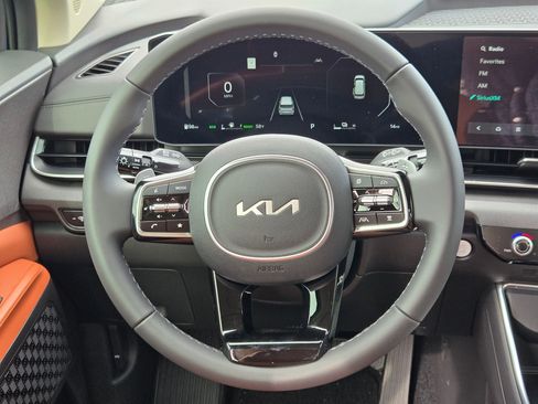 New 2026 Kia Carnival SX image 15