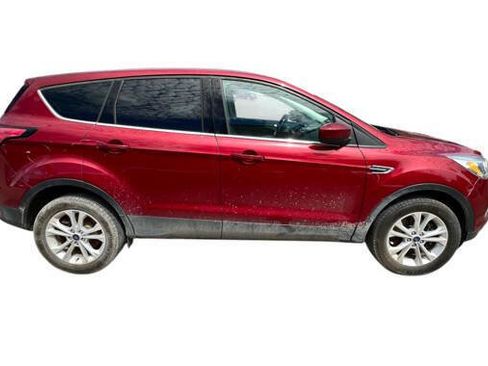 Used 2017 Ford Escape SE AWD/4WD image 7