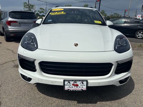 Used 2018 Porsche Cayenne Platinum Edition AWD/4WD image 11
