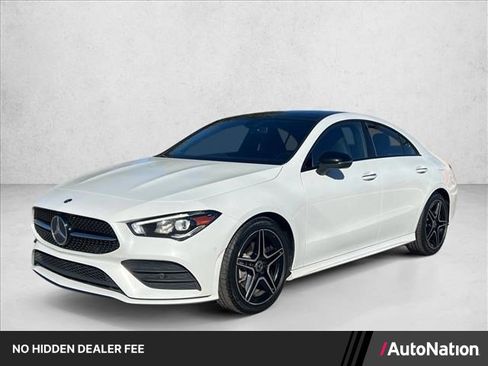 Used 2023 Mercedes-Benz CLA 250 4MATIC image 1