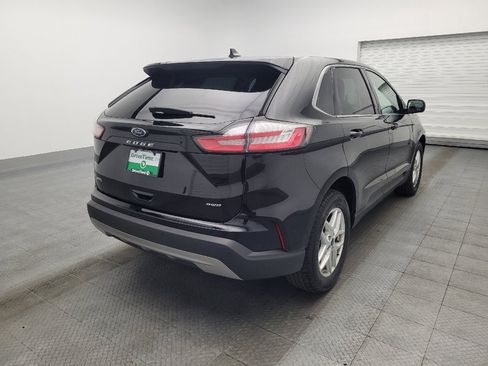 Used 2022 Ford Edge SEL image 9