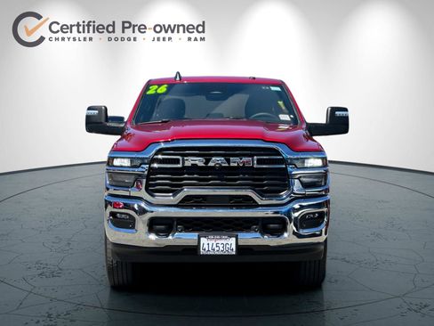 Certified 2026 RAM 2500 Big Horn AWD/4WD image 9