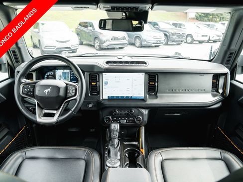 Used 2024 Ford Bronco Badlands AWD/4WD image 12