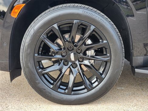 Used 2021 Cadillac Escalade Sport w/ Driver Assist Tech Package image 20