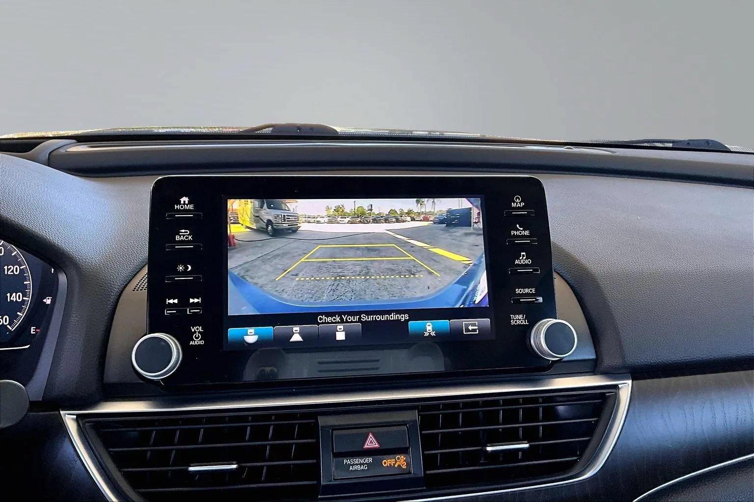 Used 2021 Honda Accord Touring image 13